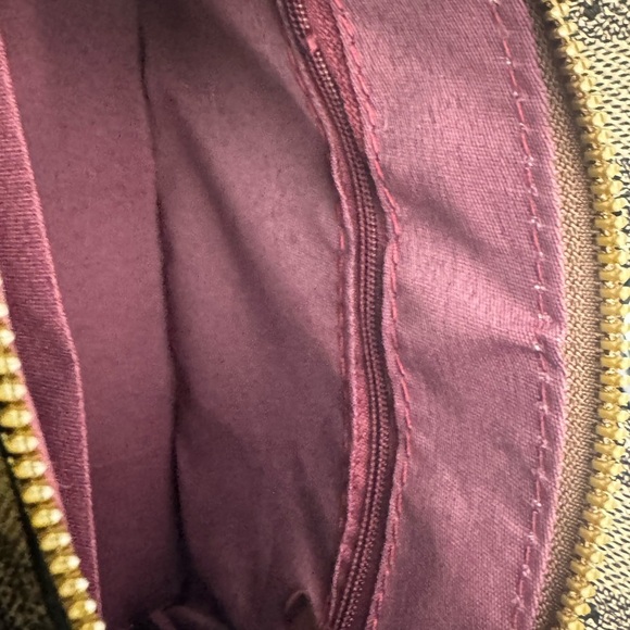 Checkered Tote Crossbody Bag w/ Gold Heart Tassel Charm Purse, New - Picture 10 of 16